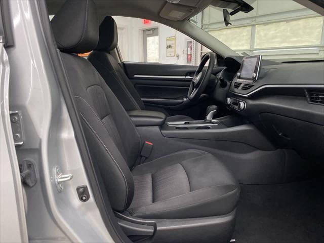 used 2022 Nissan Altima car