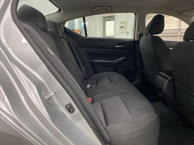 used 2022 Nissan Altima car
