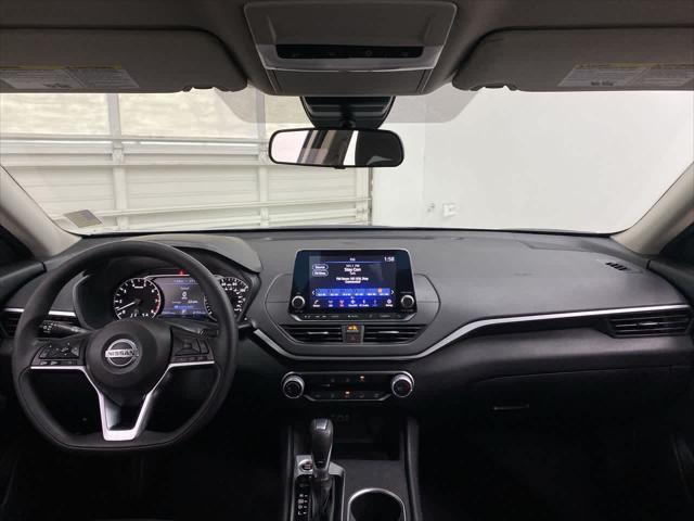 used 2022 Nissan Altima car