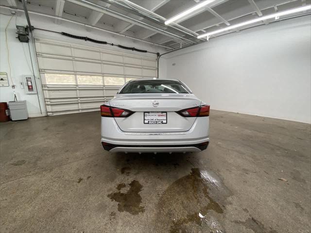 used 2022 Nissan Altima car
