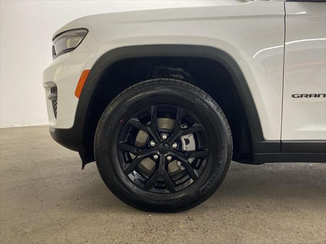 used 2024 Jeep Grand Cherokee car, priced at $37,990