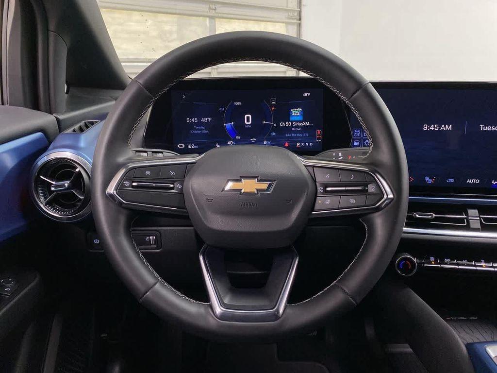 used 2025 Chevrolet Equinox EV car, priced at $24,990