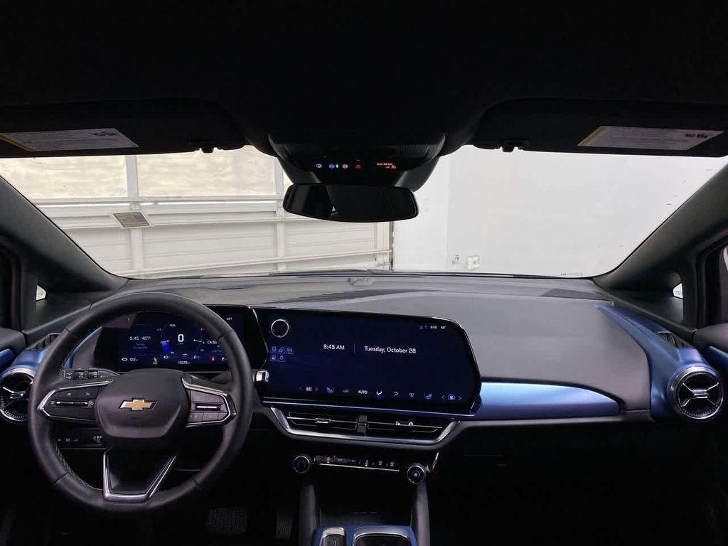 used 2025 Chevrolet Equinox EV car, priced at $24,990