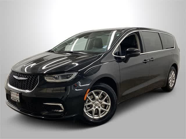 used 2023 Chrysler Pacifica car, priced at $21,990