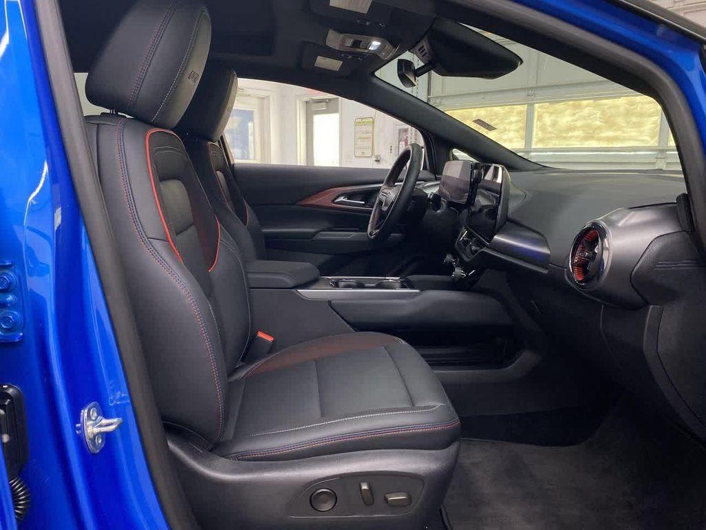 used 2024 Chevrolet Equinox EV car, priced at $27,990