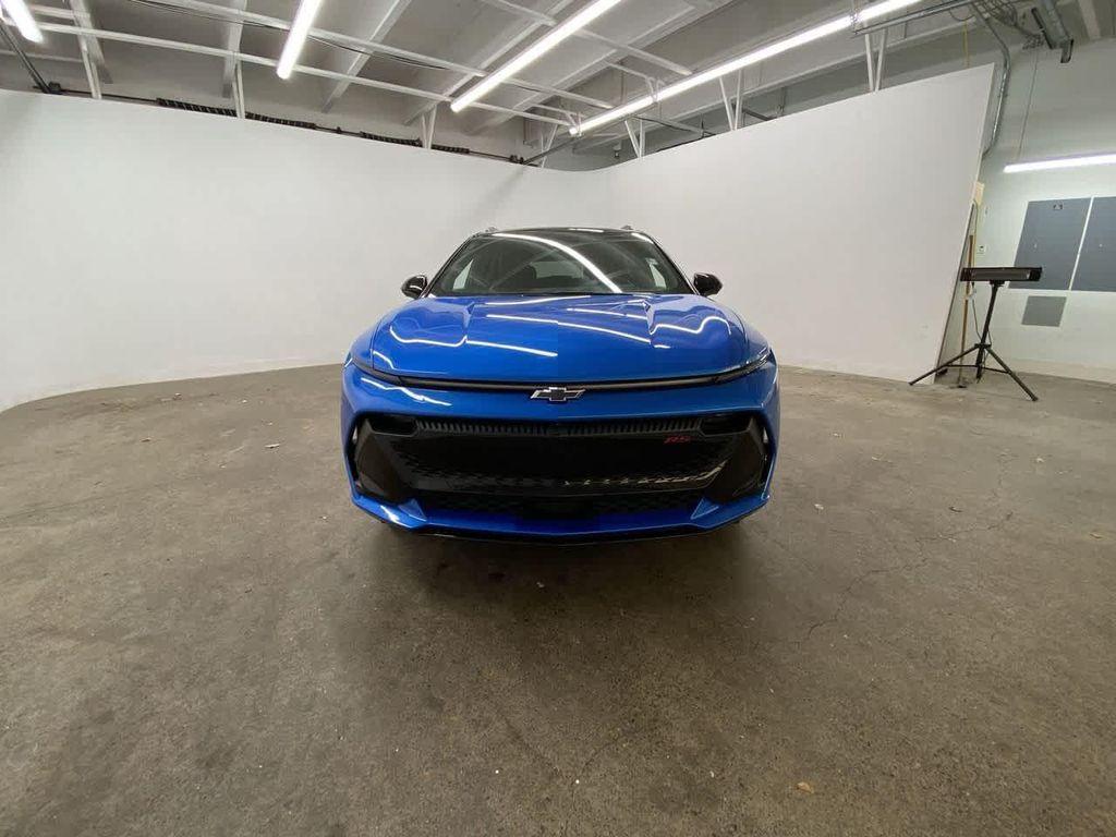 used 2024 Chevrolet Equinox EV car, priced at $27,990