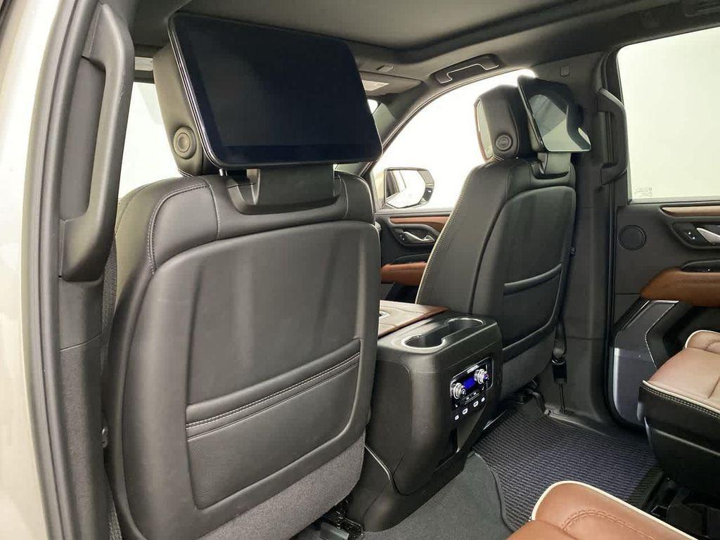 used 2024 GMC Yukon car, priced at $81,990