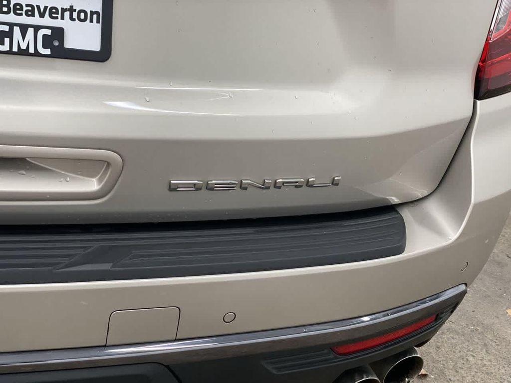 used 2024 GMC Yukon car, priced at $81,990