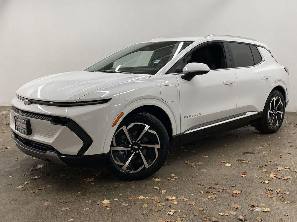 used 2025 Chevrolet Equinox EV car, priced at $24,990