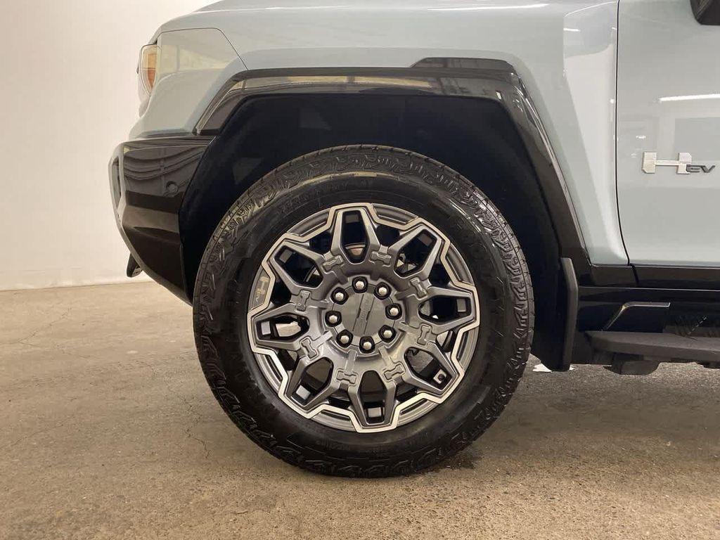 used 2025 GMC HUMMER EV SUV car, priced at $73,990