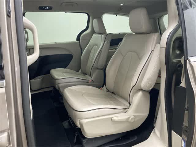 used 2018 Chrysler Pacifica Hybrid car, priced at $15,990