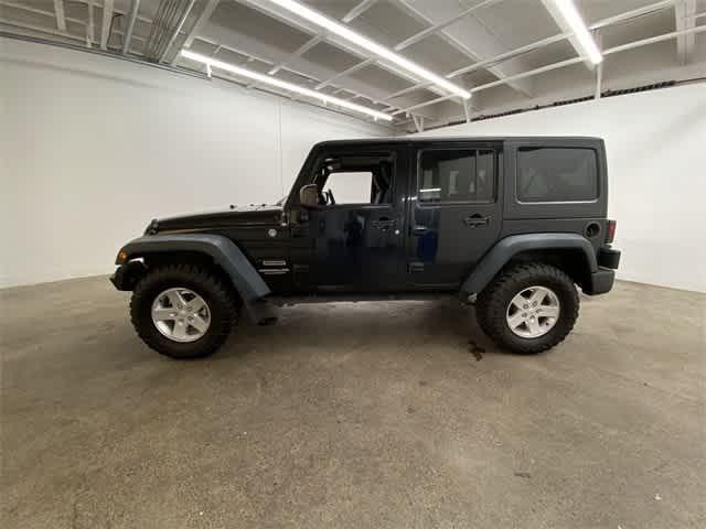 used 2015 Jeep Wrangler Unlimited car, priced at $15,990