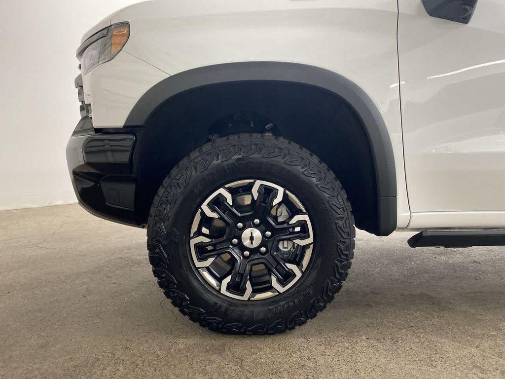 used 2024 Chevrolet Silverado 1500 car, priced at $61,990