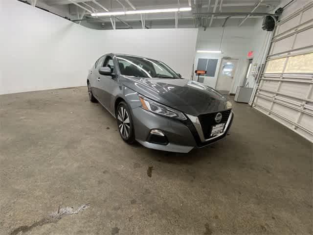 used 2022 Nissan Altima car, priced at $17,490