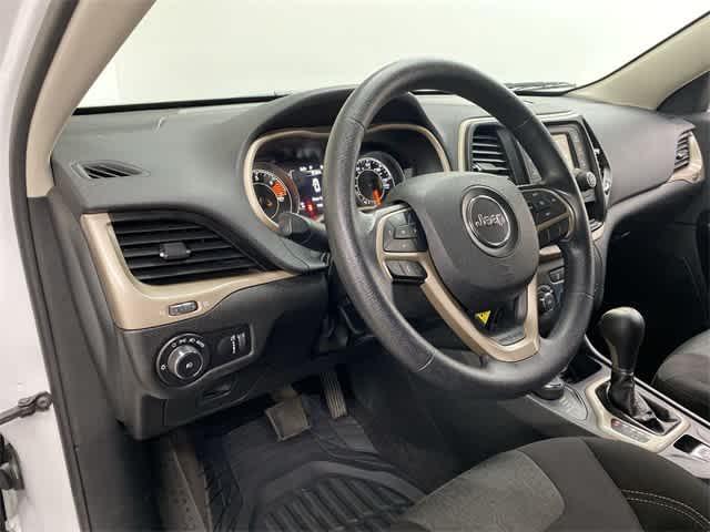 used 2018 Jeep Cherokee car, priced at $13,990