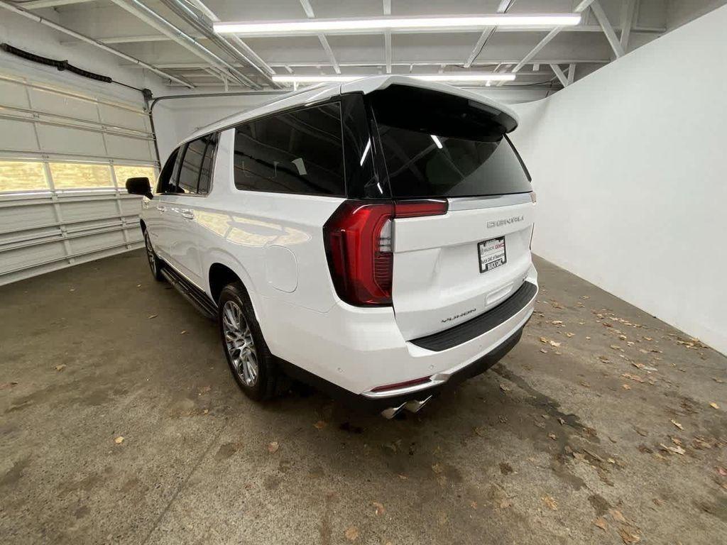 used 2025 GMC Yukon XL car, priced at $74,990