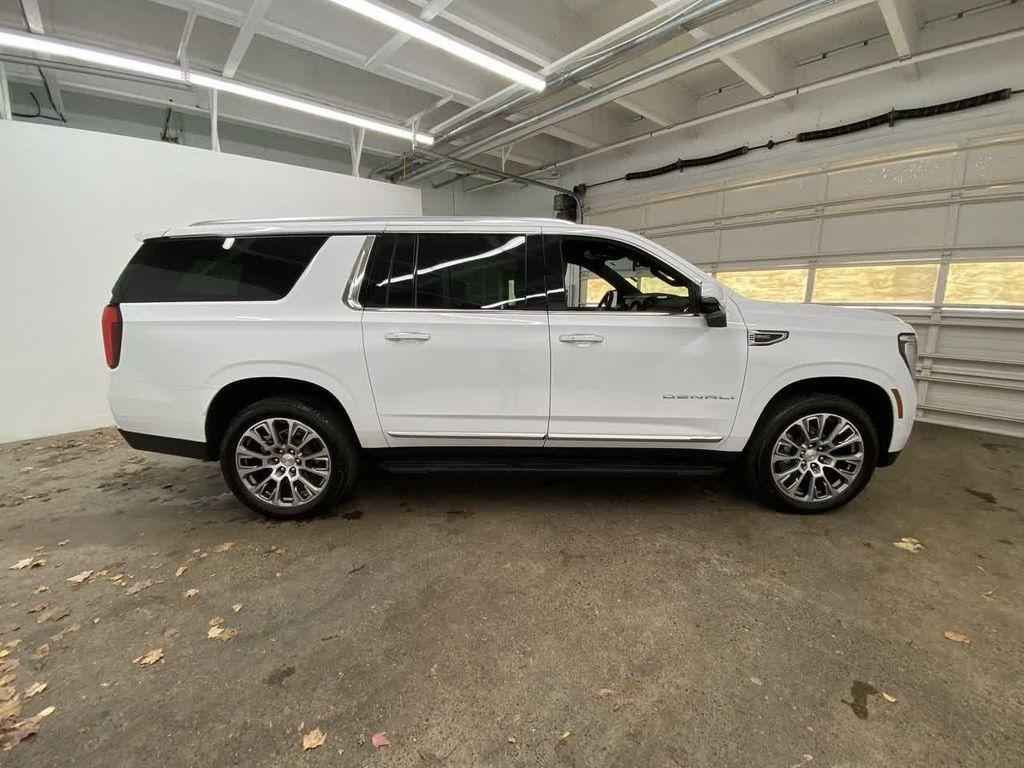 used 2025 GMC Yukon XL car, priced at $74,990