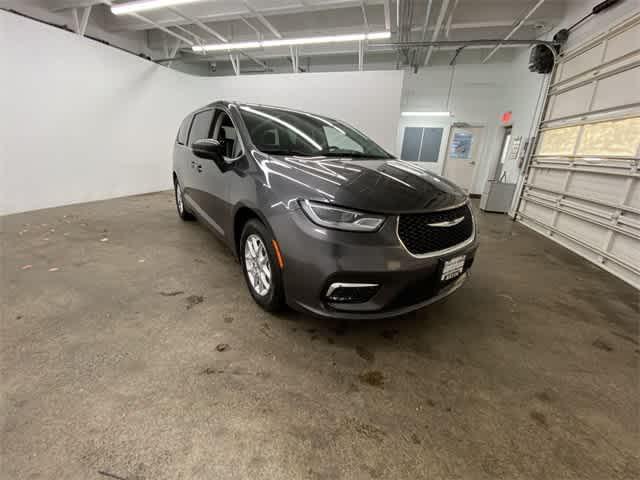 used 2023 Chrysler Pacifica car, priced at $22,990