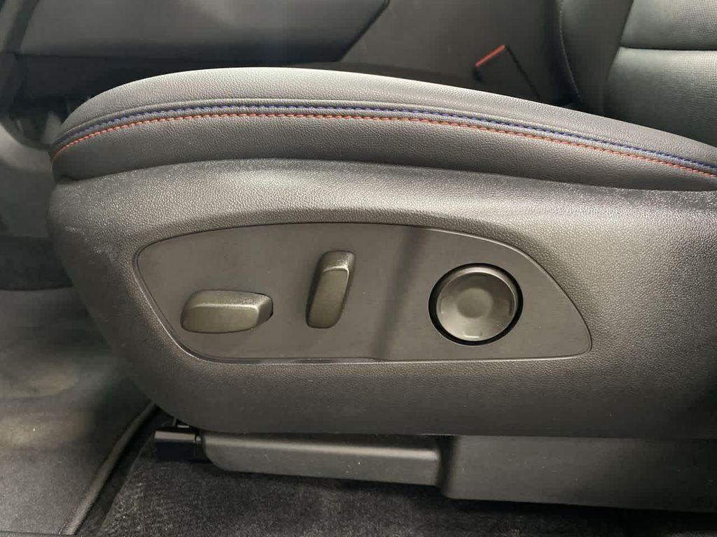 used 2024 Chevrolet Equinox EV car, priced at $27,490