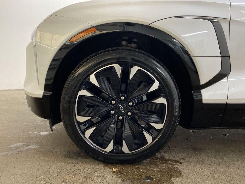 used 2024 Chevrolet Blazer EV car, priced at $28,990