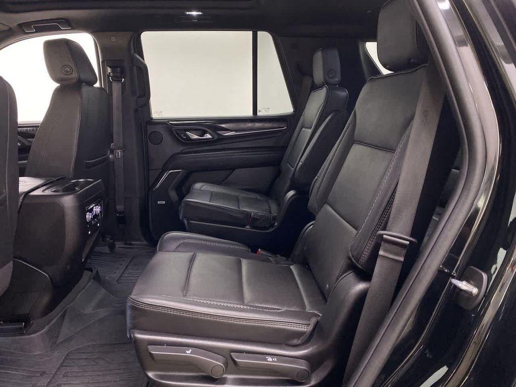 used 2024 GMC Yukon car, priced at $69,990