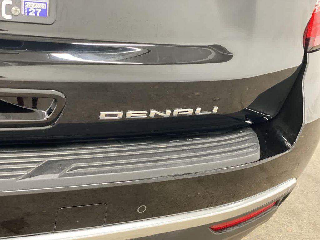 used 2024 GMC Yukon car, priced at $69,990