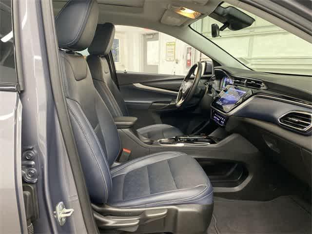 used 2022 Chevrolet Bolt EUV car, priced at $23,990