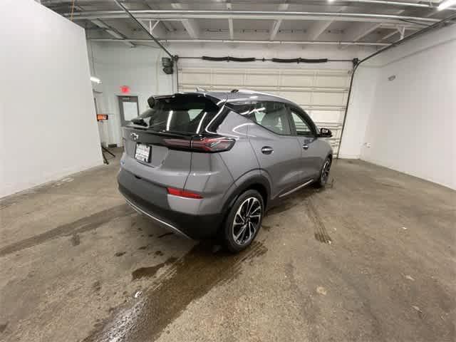 used 2022 Chevrolet Bolt EUV car, priced at $23,990