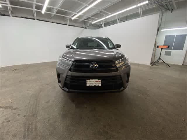 used 2019 Toyota Highlander car, priced at $26,990