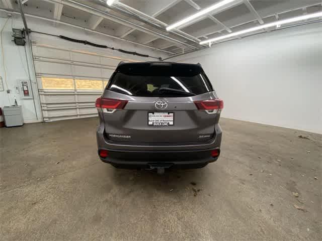 used 2019 Toyota Highlander car, priced at $26,990