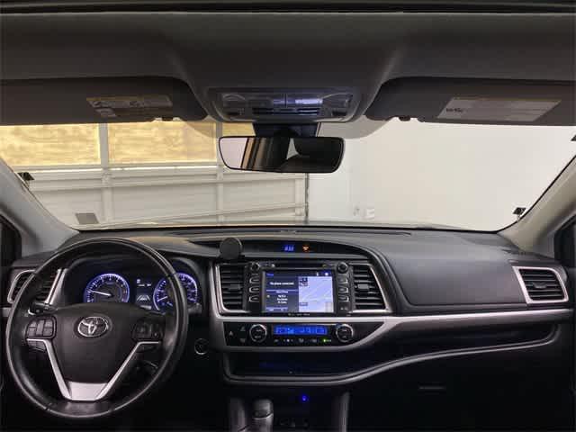 used 2019 Toyota Highlander car, priced at $26,990