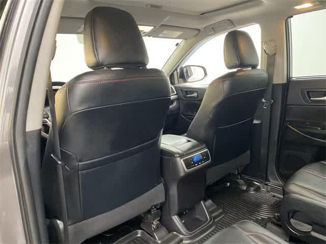 used 2019 Toyota Highlander car, priced at $26,990