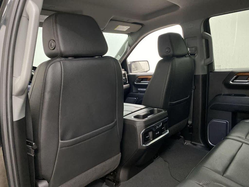 used 2023 GMC Sierra 1500 car, priced at $54,990