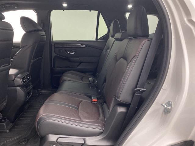 used 2025 Honda Pilot car, priced at $49,990