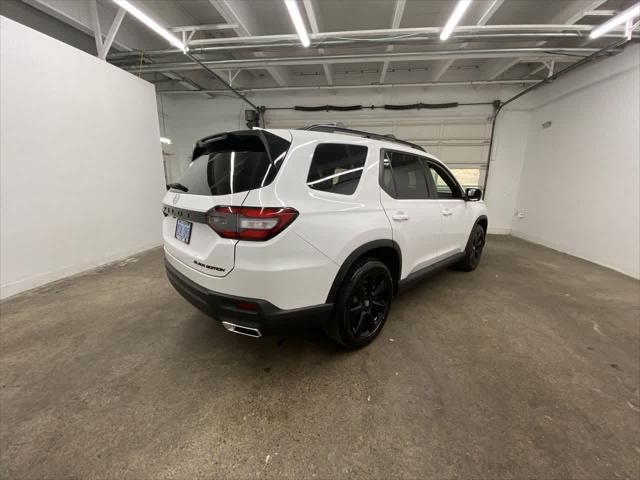 used 2025 Honda Pilot car, priced at $49,990