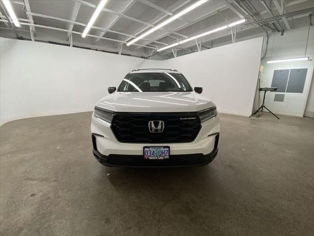 used 2025 Honda Pilot car, priced at $49,990
