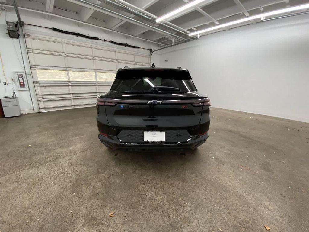 used 2024 Chevrolet Equinox EV car, priced at $27,490