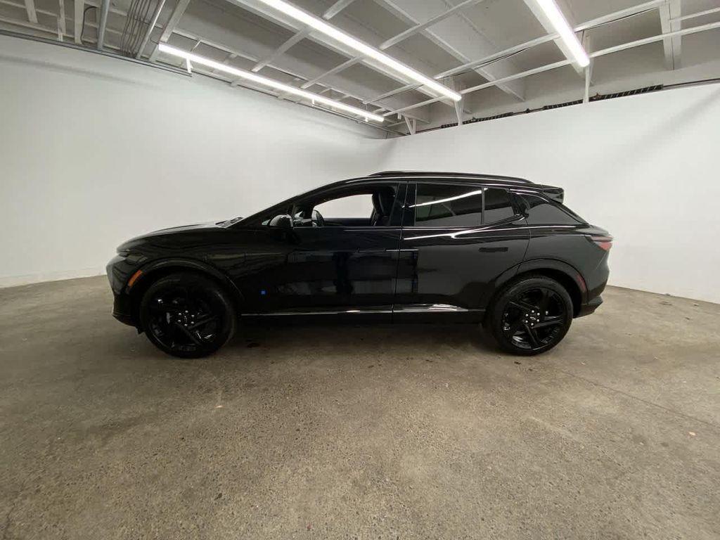 used 2024 Chevrolet Equinox EV car, priced at $27,490