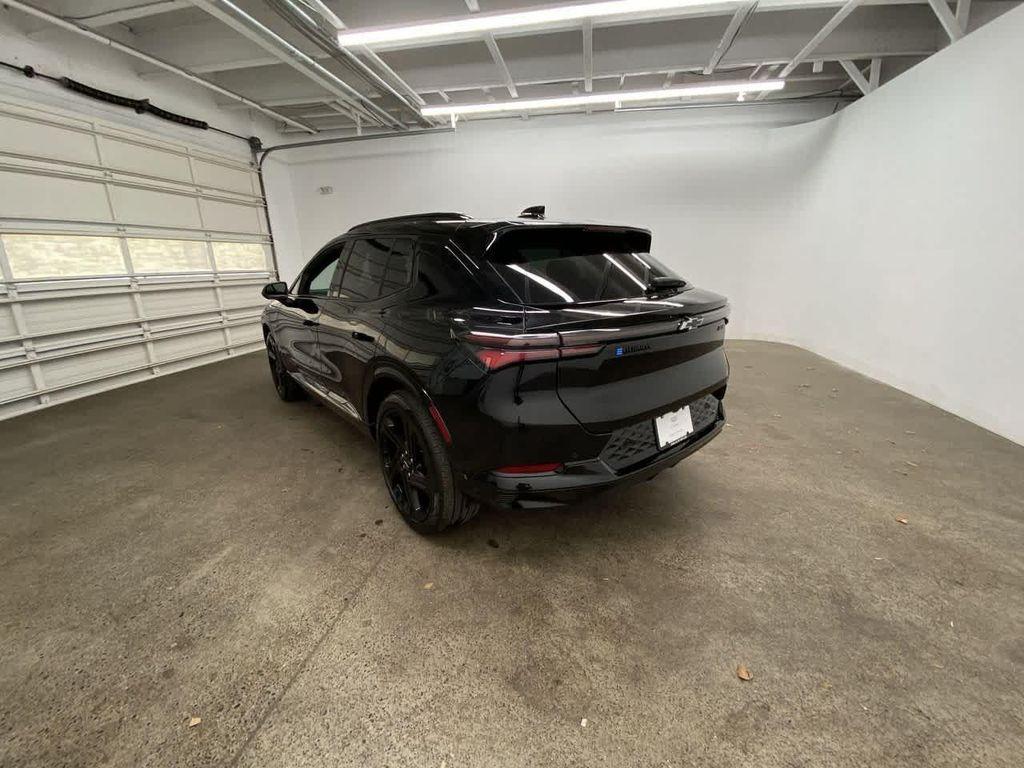 used 2024 Chevrolet Equinox EV car, priced at $27,490