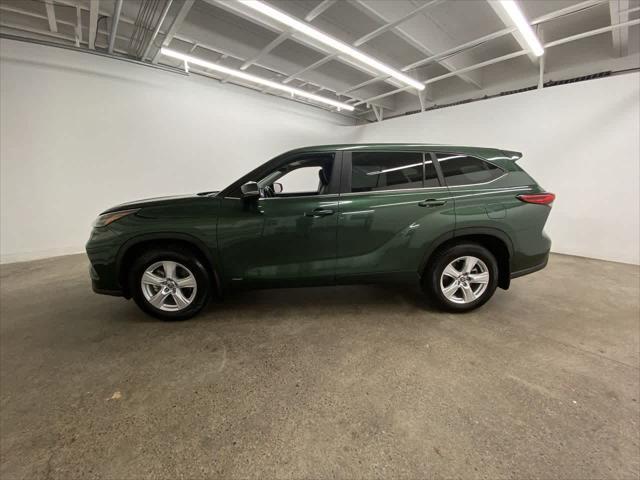 used 2023 Toyota Highlander Hybrid car, priced at $34,990