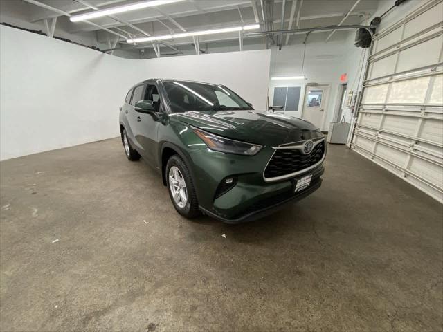 used 2023 Toyota Highlander Hybrid car, priced at $34,990