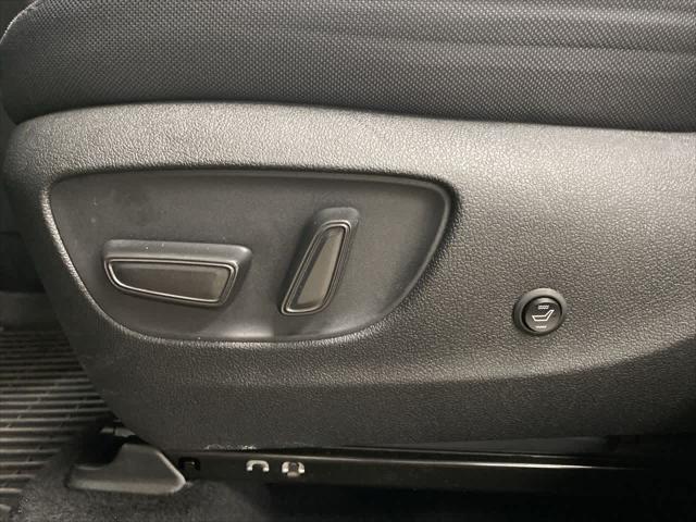 used 2023 Toyota Highlander Hybrid car, priced at $34,990