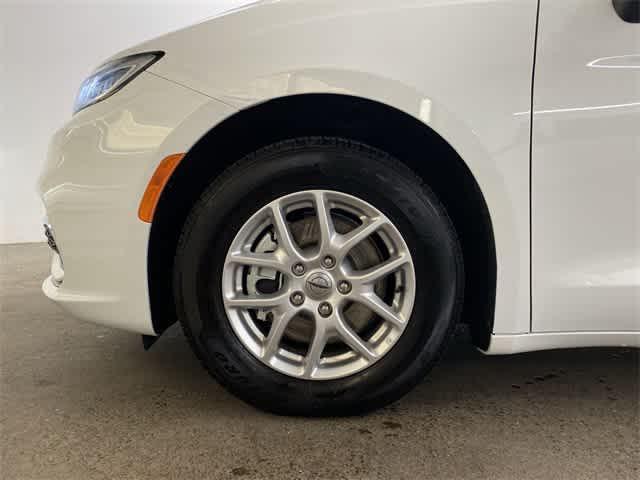 used 2023 Chrysler Pacifica car, priced at $21,990