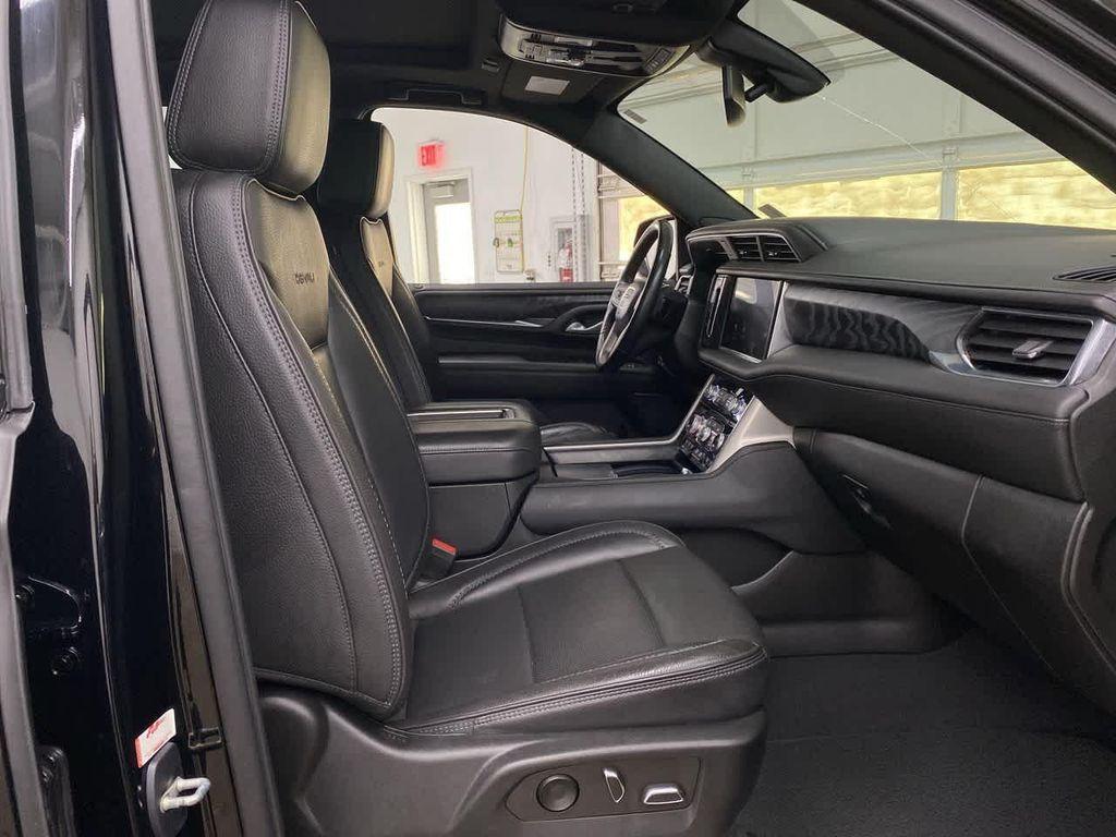 used 2022 GMC Yukon XL car, priced at $54,990