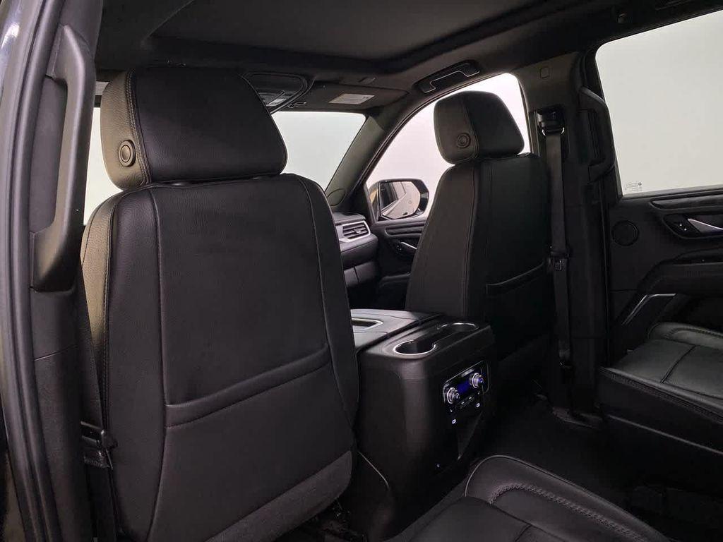 used 2022 GMC Yukon XL car, priced at $54,990