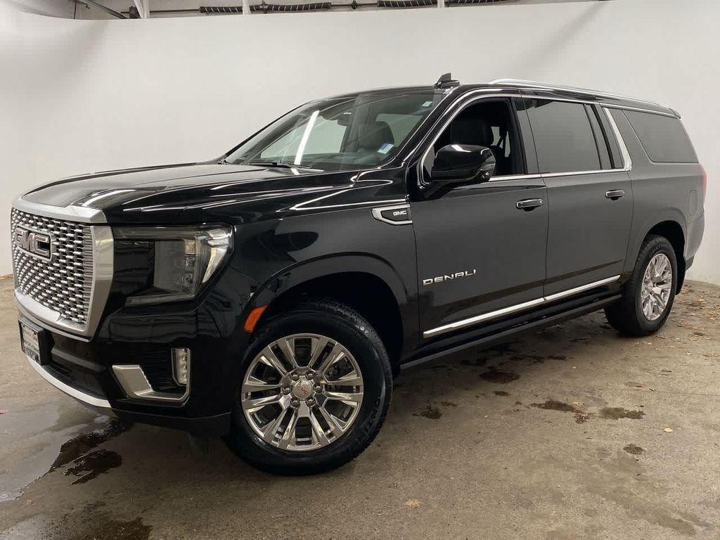 used 2022 GMC Yukon XL car, priced at $54,990