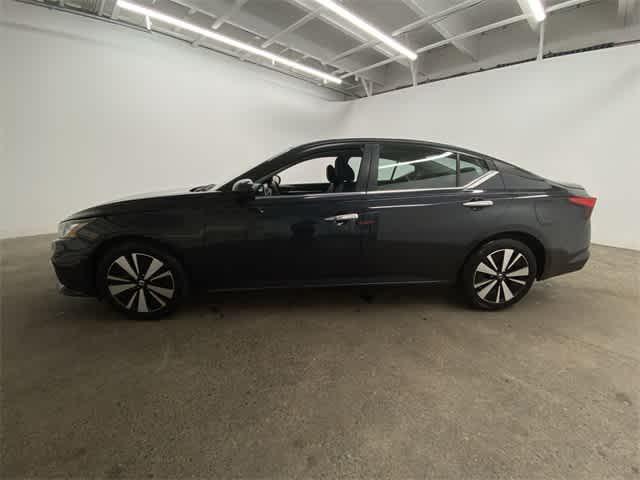 used 2022 Nissan Altima car, priced at $17,490