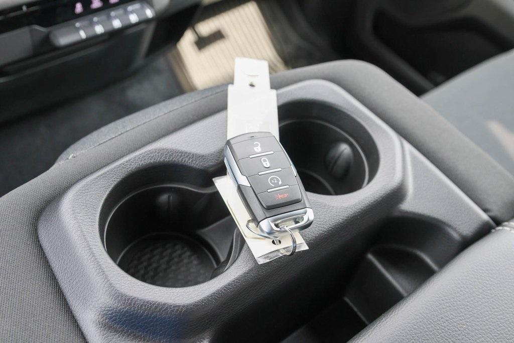new 2025 Ram 1500 car