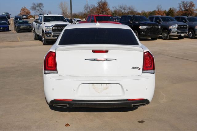 used 2022 Chrysler 300 car, priced at $32,888