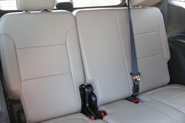 used 2022 Chevrolet Traverse car, priced at $25,000